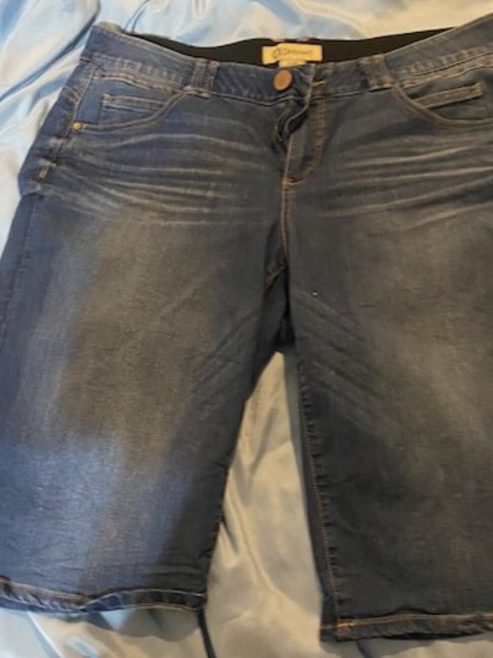 Democracy “Ab”solution® Denim Shorts - Picture 2 of 5